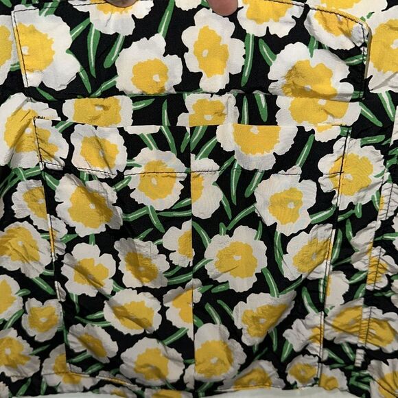 DVF x Target XL Nylon Packable Yellow Poppy Short Sleeve Hooded Utility Vest - Picture 10 of 16